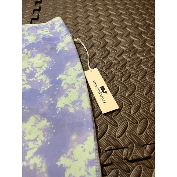 Vineyard Vines Skip Monday Surf Crystal Printed Performance Leggings 3X NWT - Picture 2 of 8